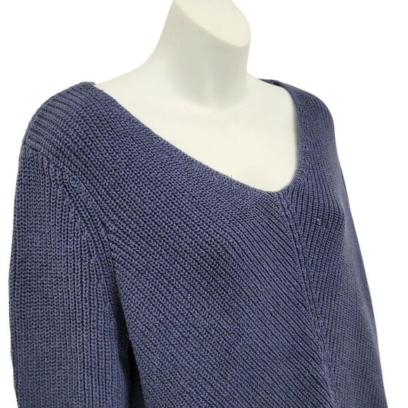 2/$20 Gap Navy Blue Knitted Sweater Top Size: M - Picture 3 of 8